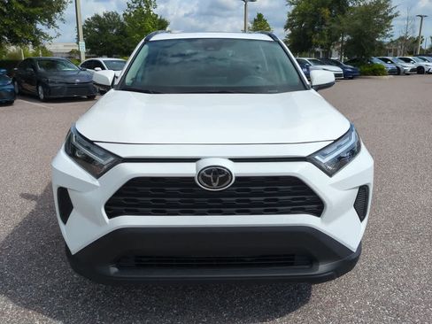 Used 2025 Toyota RAV4 XLE w/ Convenience Package FWD image 9