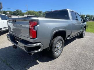 New 2026 Chevrolet Silverado 2500 High Country w/ Technology Package AWD/4WD video 3
