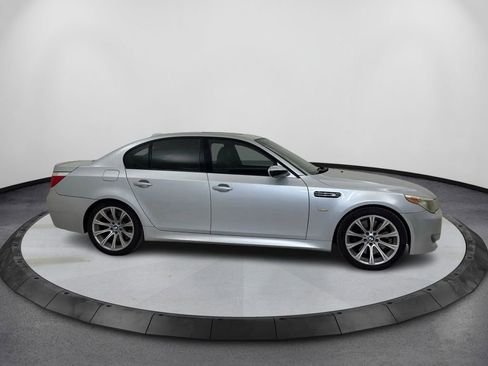 Used 2006 BMW M5 image 4
