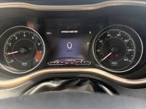 Used 2014 Jeep Cherokee Limited w/ Technology Group AWD/4WD image 18