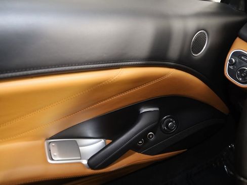 Used 2018 Ferrari California T image 54