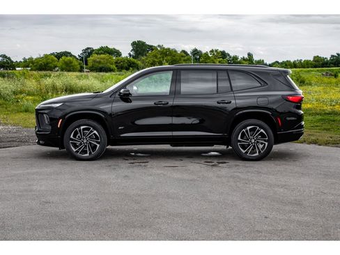 New 2026 Buick Enclave Sport Touring w/ Super Cruise Package image 46