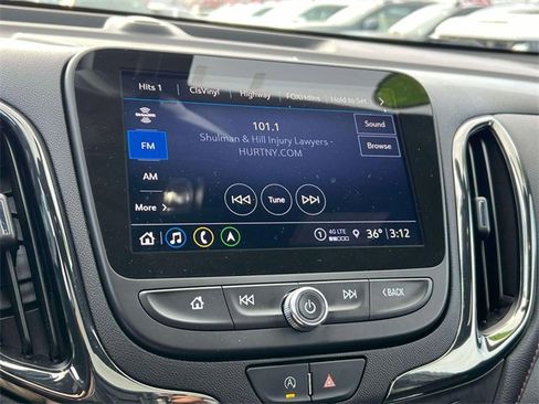 Used 2023 Chevrolet Equinox RS w/ RS Leather Package image 29