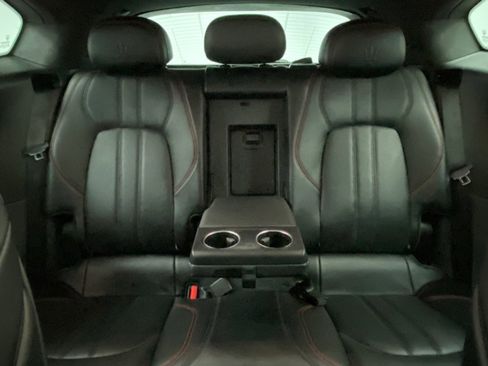 Used 2020 Maserati Levante GranSport image 42