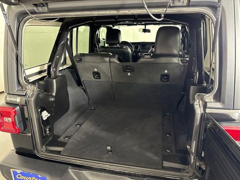 Used 2020 Jeep Wrangler Unlimited Sport AWD/4WD image 18