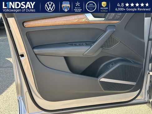 Used 2023 Audi Q5 2.0T Prestige w/ Prestige Package image 8