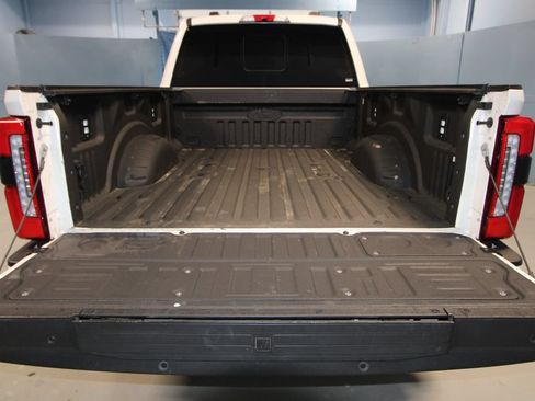 Used 2024 Ford F250 Limited w/ FX4 Off-Road Package AWD/4WD image 42