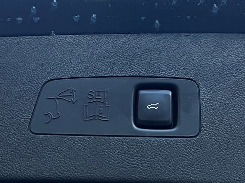 Certified 2024 Lincoln Corsair Reserve w/ Equipment Group 201A image 16