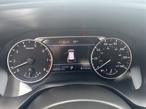 Used 2023 Nissan Rogue SV FWD image 10