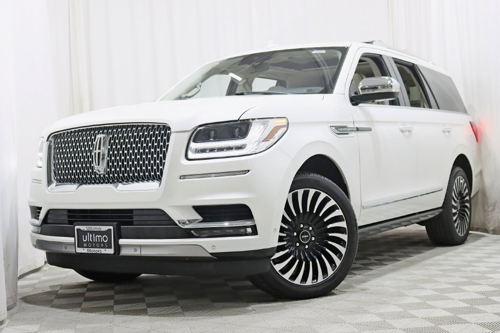 Used 2020 Lincoln Navigator Black Label w/ Cargo Convenience Package AWD/4WD image 6