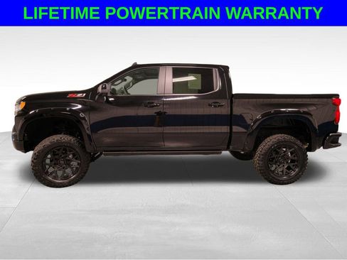 Used 2025 Chevrolet Silverado 1500 RST w/ Convenience Package II image 3