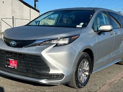 Certified 2024 Toyota Sienna LE