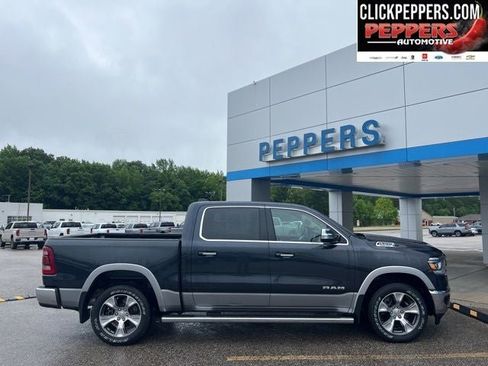Used 2019 RAM 1500 Laramie AWD/4WD image 7