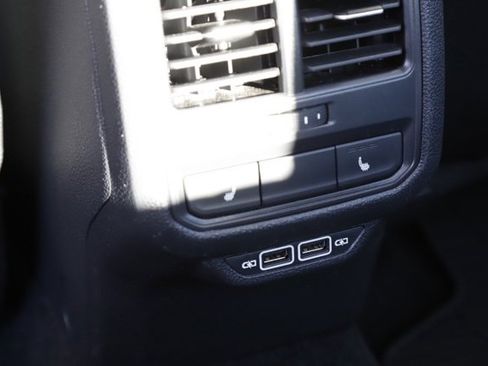 Used 2020 Volkswagen Passat 2.0T SEL image 17