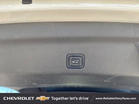 Certified 2021 GMC Yukon AT4 w/ Technology Package image 14