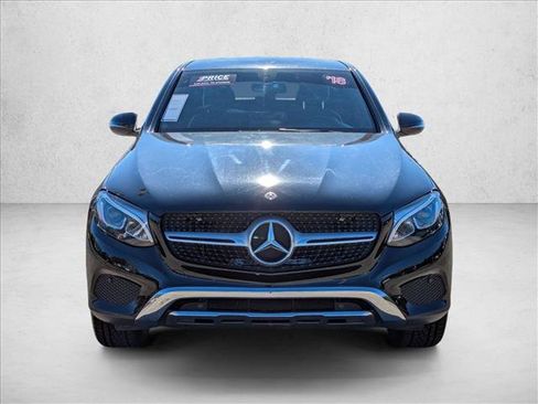 Used 2018 Mercedes-Benz GLC 300 4MATIC Coupe image 2