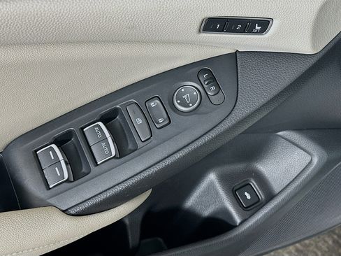 Used 2020 Honda Accord Touring image 15