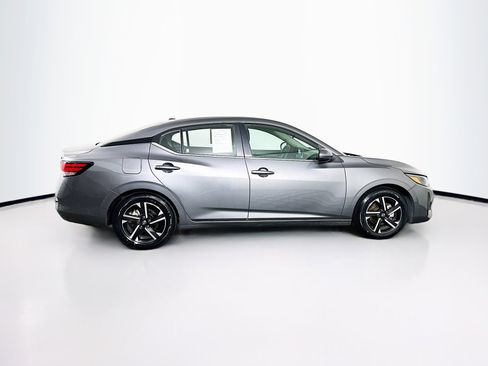 Used 2024 Nissan Sentra SV FWD image 10