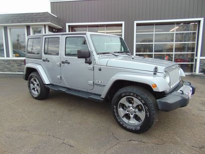 Used 2016 Jeep Wrangler Unlimited Sahara w/ Connectivity Group