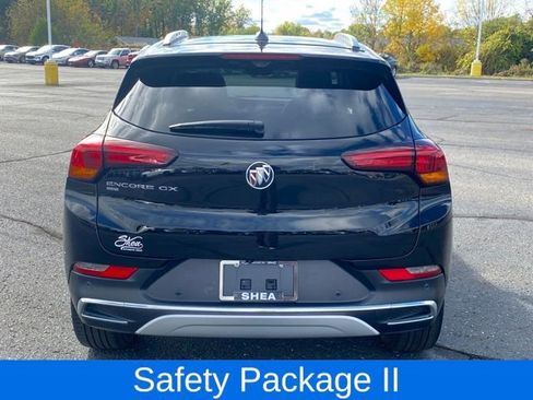 Certified 2022 Buick Encore GX Essence w/ Advanced Technology Package image 5