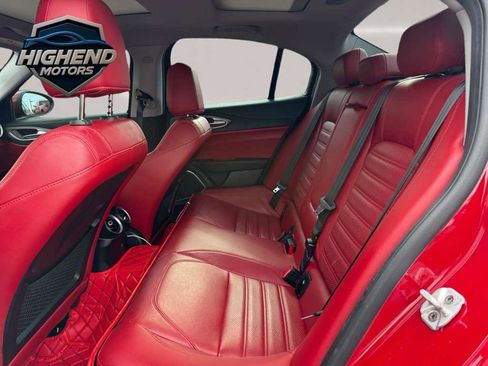 Used 2019 Alfa Romeo Giulia Ti Sport w/ Quick Order Package 22U Sport image 15