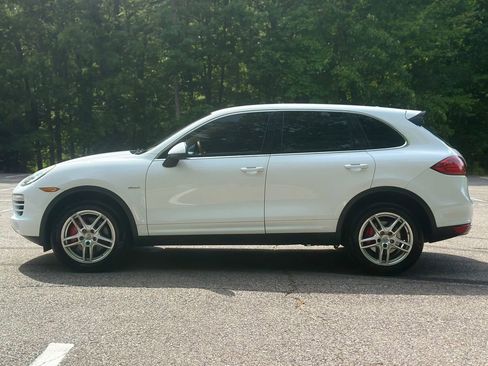 Used 2013 Porsche Cayenne Diesel AWD/4WD image 4