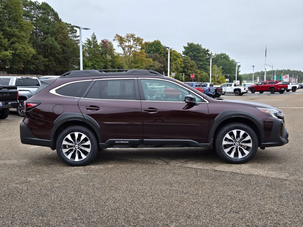 Used 2025 Subaru Outback Limited XT AWD/4WD image 7