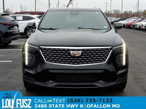 Used 2024 Cadillac XT4 Premium Luxury image 32