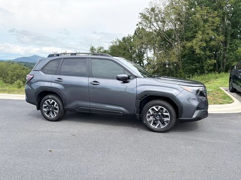 New 2026 Subaru Forester Premium AWD/4WD image 7