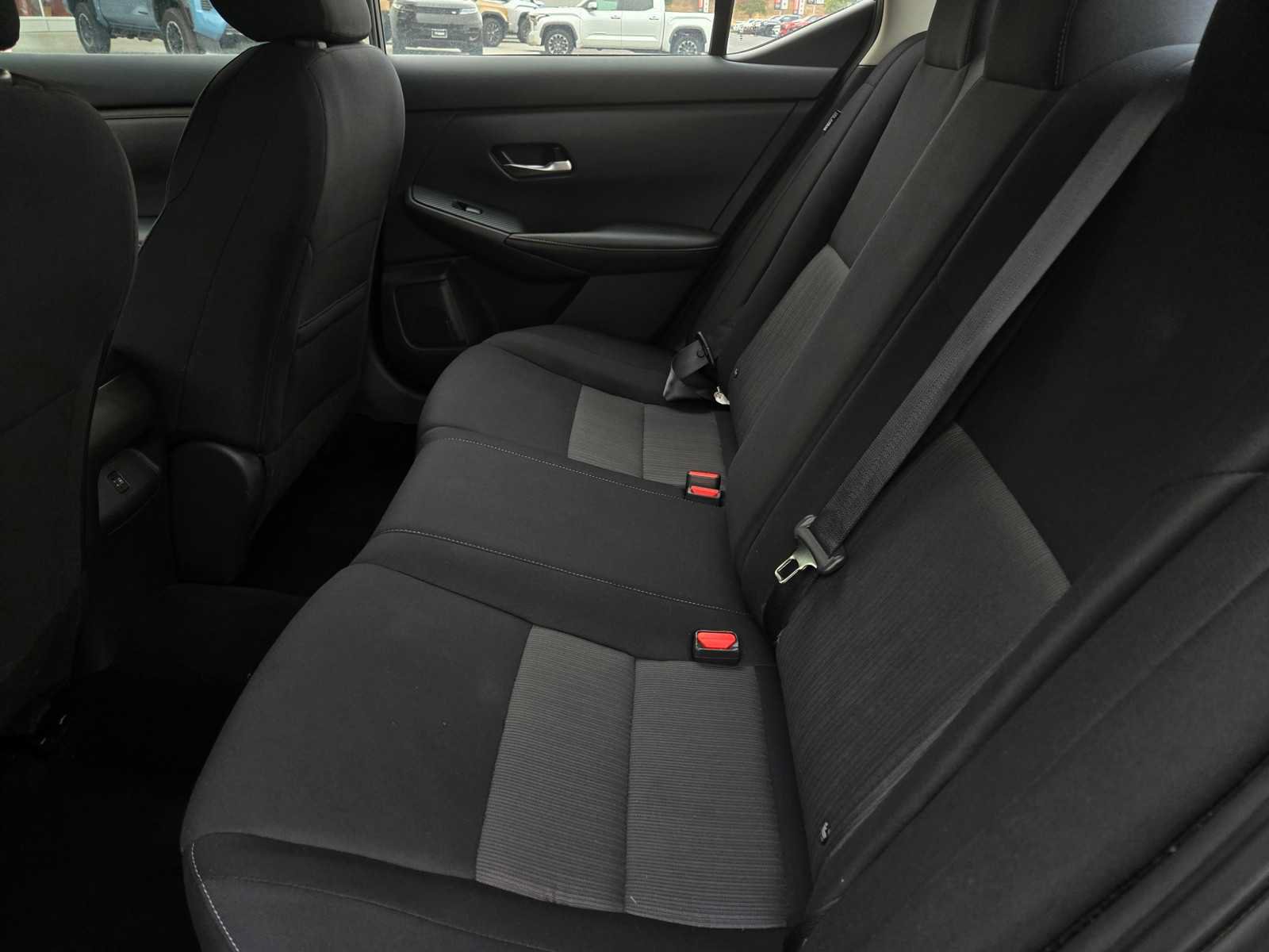 Used 2023 Nissan Sentra SV FWD image 11