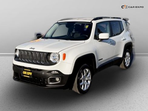 Used 2017 Jeep Renegade Latitude image 1