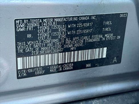 Certified 2023 Toyota RAV4 LE AWD/4WD image 19