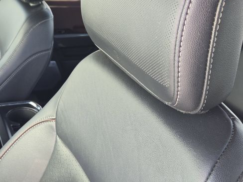 Used 2022 Ford F150 Lariat w/ Equipment Group 502A High image 18