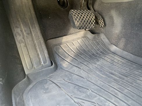 Used 2018 Porsche Macan GTS AWD/4WD image 17