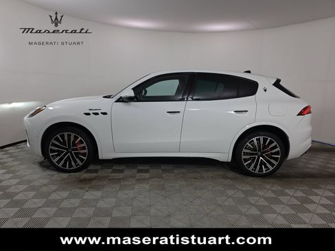 New 2025 Maserati Grecale Modena AWD/4WD image 4