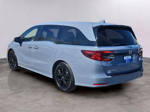 Certified 2024 Honda Odyssey Sport image 6
