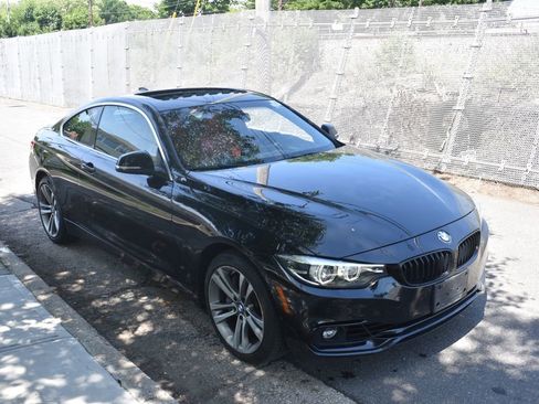 Used 2019 BMW 440i xDrive Coupe w/ Convenience Package AWD/4WD image 4