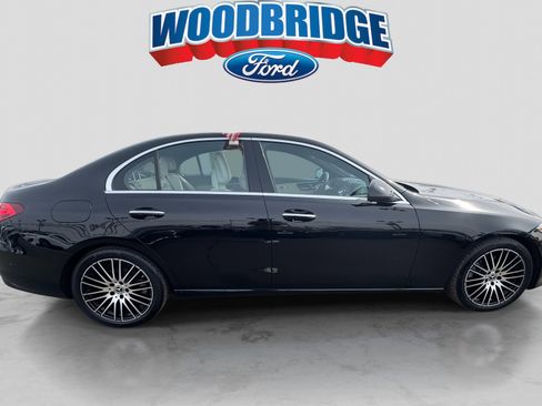 Used 2023 Mercedes-Benz C 300 4MATIC Sedan image 5