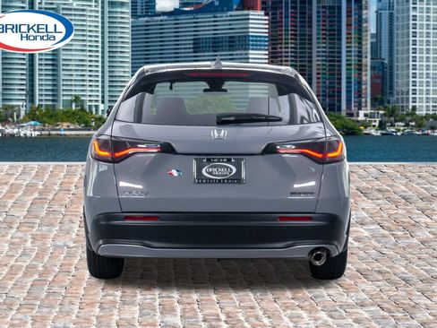 Certified 2025 Honda HR-V Sport image 6