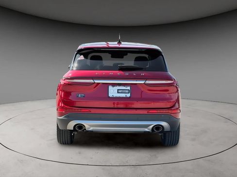 Certified 2023 Lincoln Corsair FWD image 6