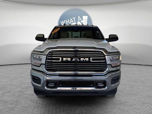 Used 2019 RAM 2500 Laramie AWD/4WD image 9
