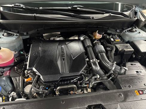 Used 2022 Hyundai Santa Cruz SEL Premium image 22