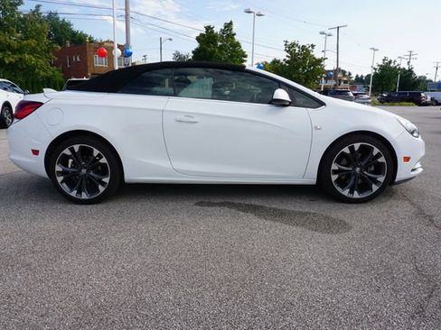 Used 2018 Buick Cascada Premium FWD image 4