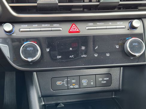 New 2026 Hyundai Sonata SEL AWD/4WD image 16