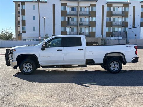 Used 2022 Chevrolet Silverado 2500 W/T w/ Gooseneck/5TH Wheel Package image 7