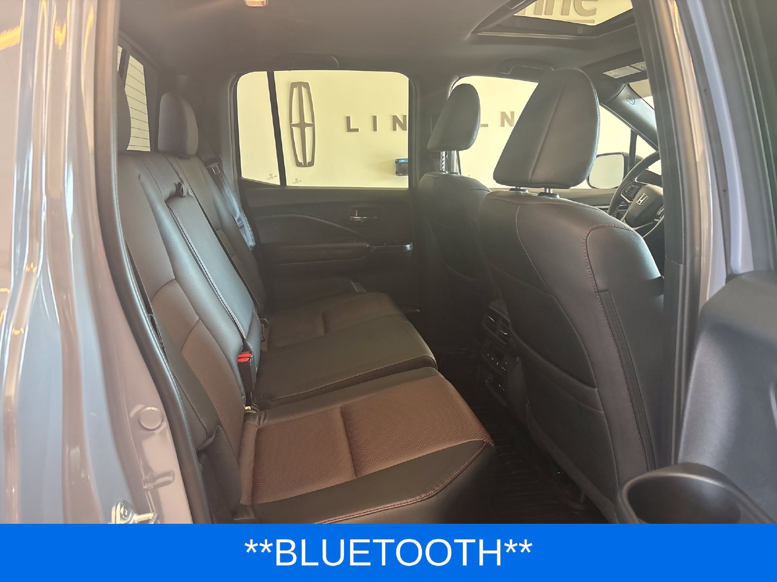 Certified 2025 Honda Ridgeline Black Edition image 11