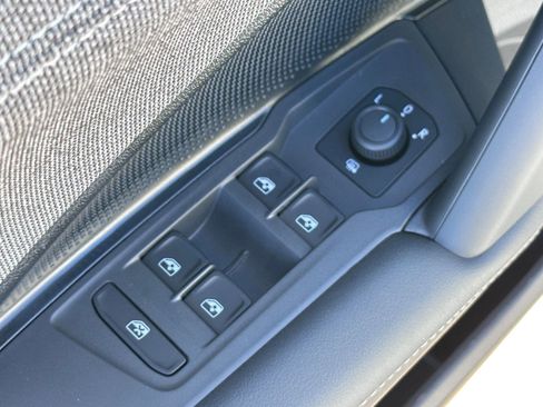 New 2026 Volkswagen Tiguan S image 11