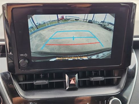 Used 2024 Toyota Corolla SE image 17