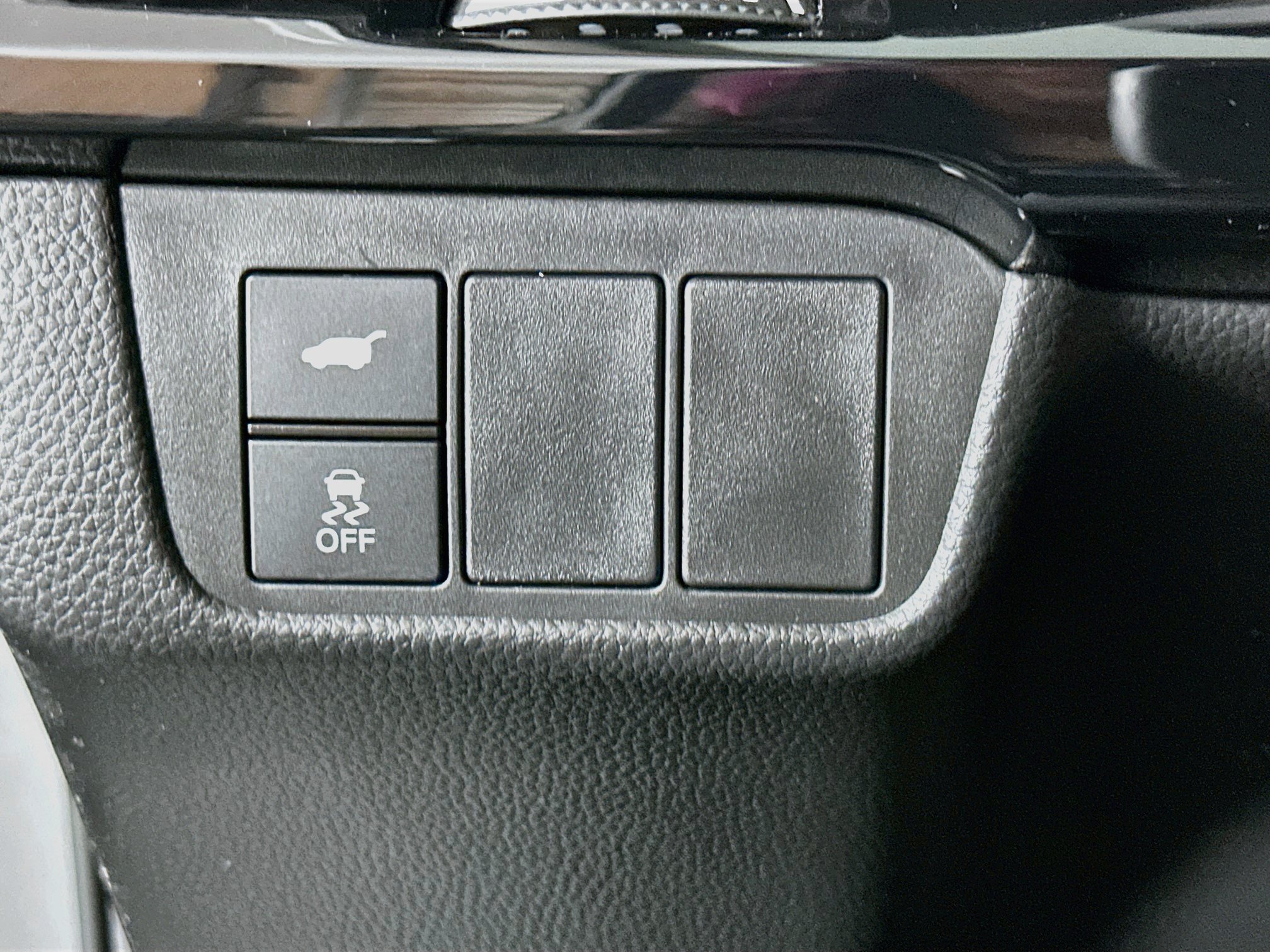 Used 2025 Honda CR-V EX-L image 17