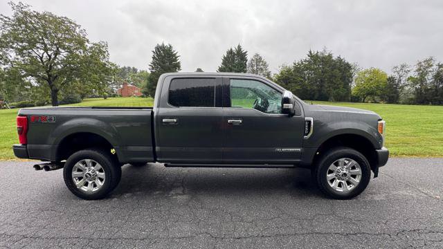 Used 2017 Ford F250 Platinum w/ Platinum Ultimate Package AWD/4WD image 5